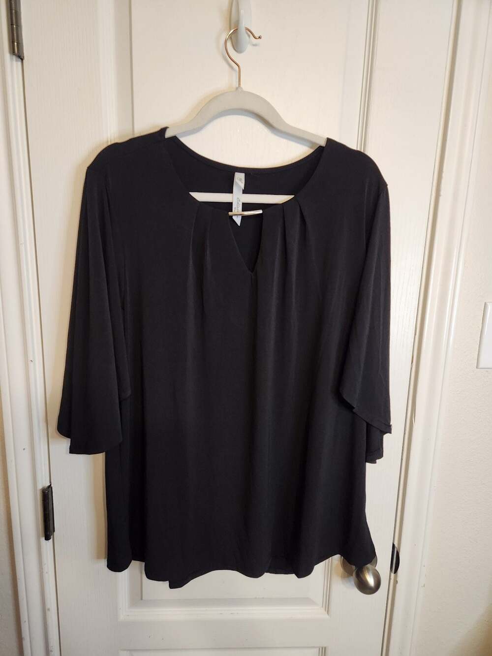 Plus size Black 3/4 Bell Sleeve Blouse with Metal Keyhole Neckline
